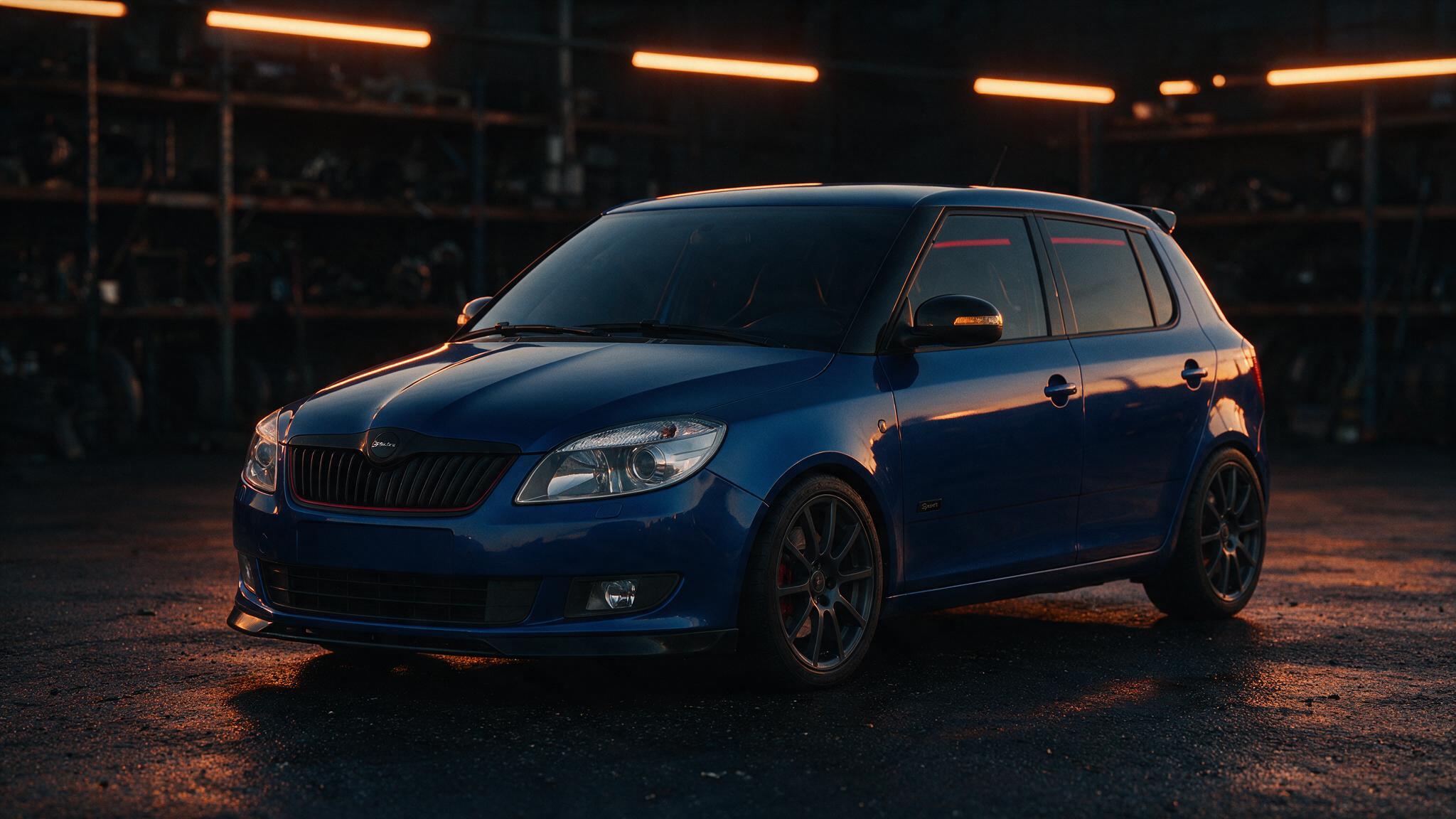 Skoda Fabia RS in een donkere werkplaats